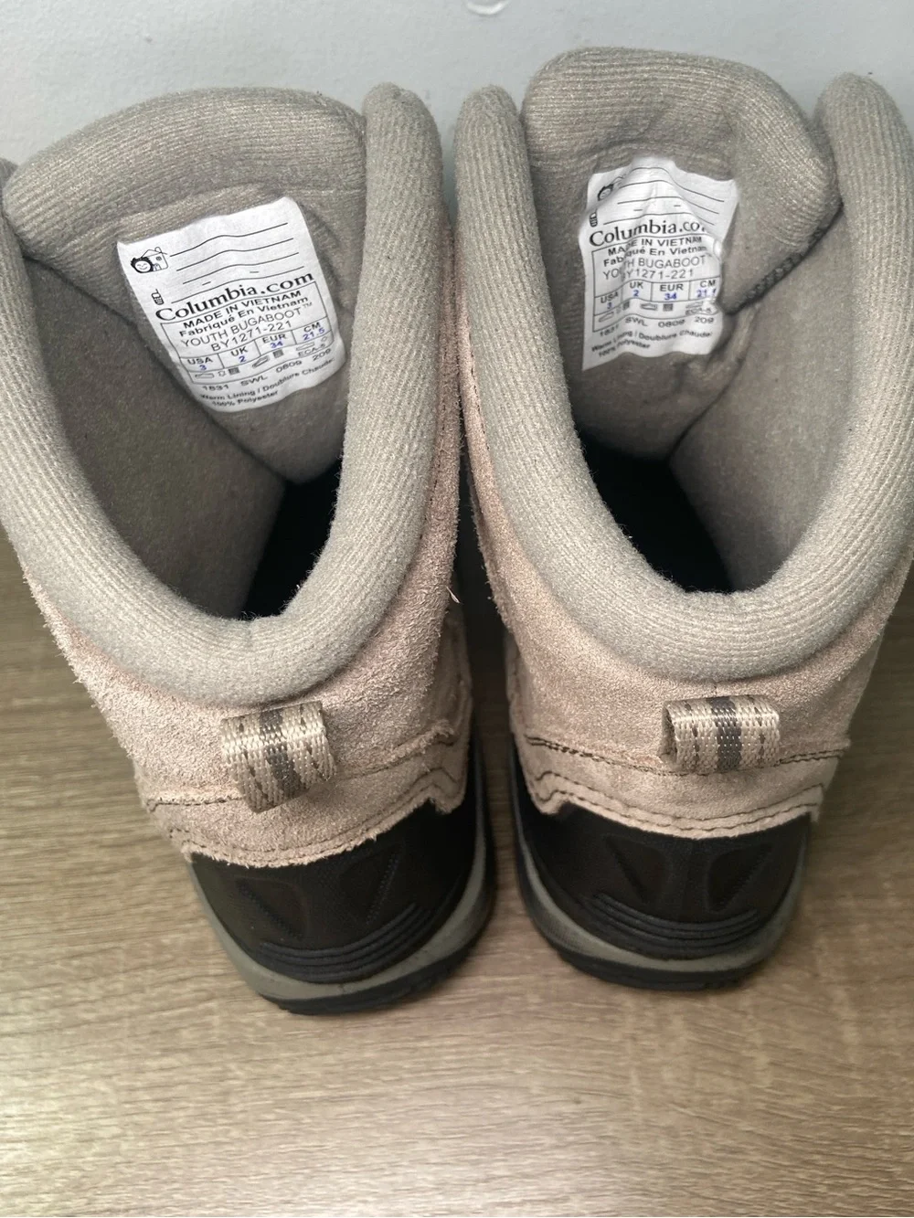 Columbia Winter Boots 3 Youth Bugaboot Suede High Top Kids Tan Black Gray